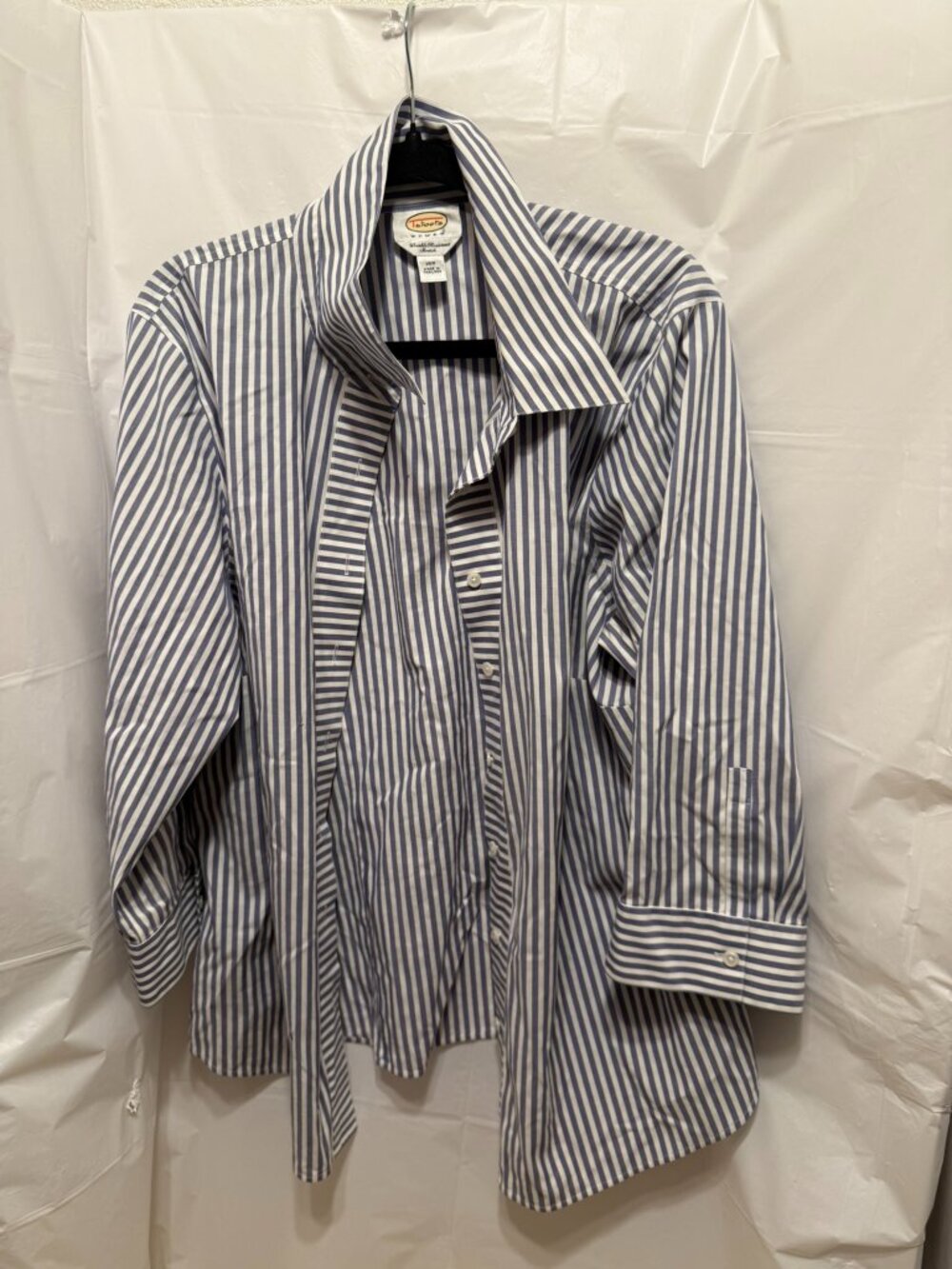 Talbots Woman Plus Size 16W Blue White Striped Button Up Shirt Wrinkle Resistant